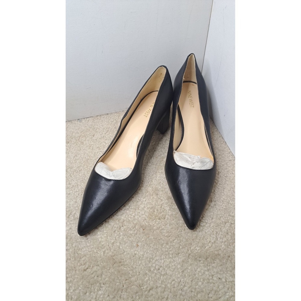 Nine Westâ Black Leather Pointed Toe Women's Pumps Sz 11M